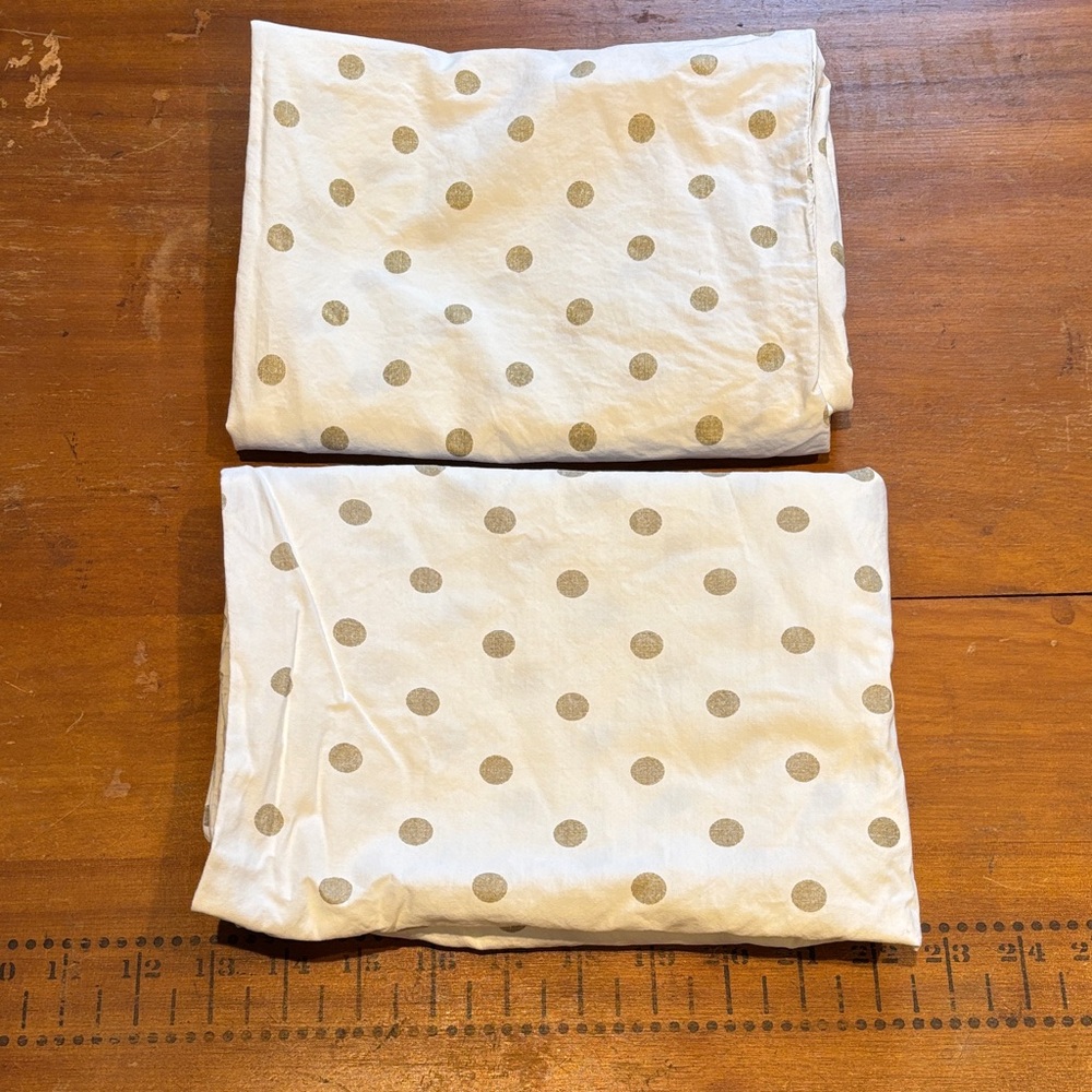 Set/2 PB TEEN x Emily & Meritt *Standard* Gold Metallic Polka Dot Pillowcases